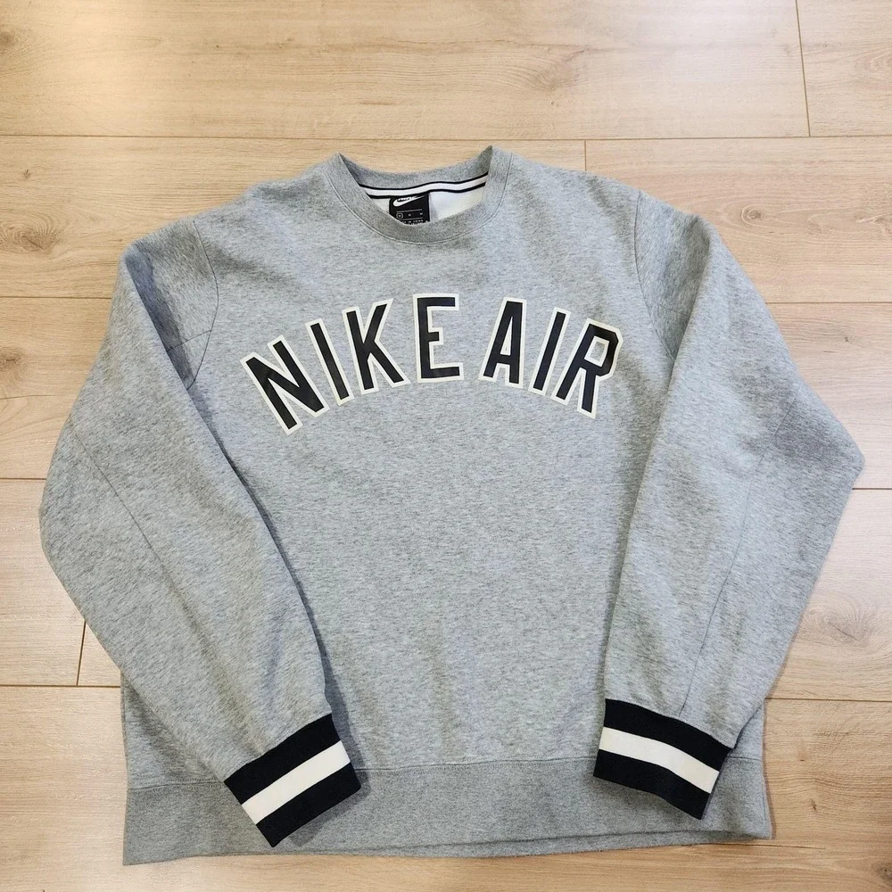 Nike NSW Air Crew Sweatshirt Mens Medium Gray Fleece Spellout Logo AR1822-063